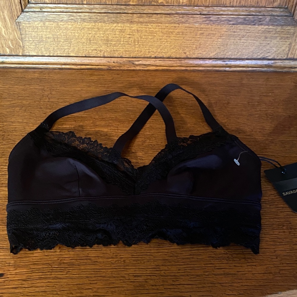 Black Lace Savage X Fenty Sport Bra by Rihanna Sz S